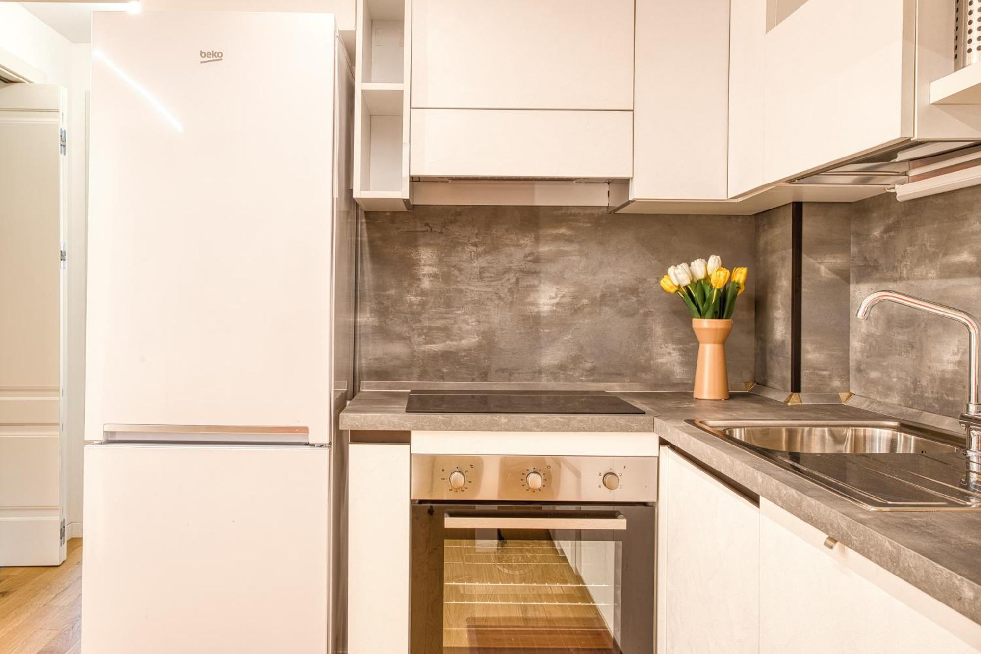 Walk To Navigli - Via Gola - 2 Bedrooms Apt Milan Exterior photo